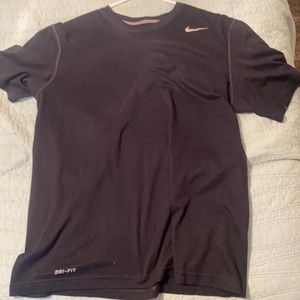 Nike dri fit shirt. Navy. Medium